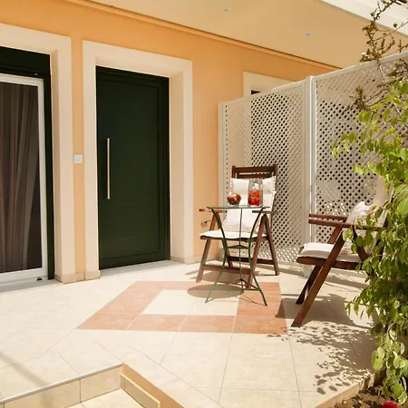 Anelia Lefkada City