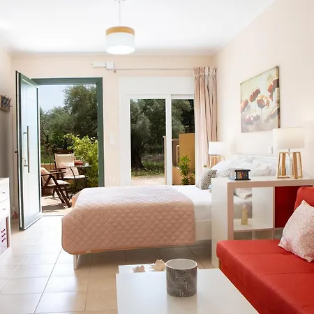 Anelia Λευκάδα